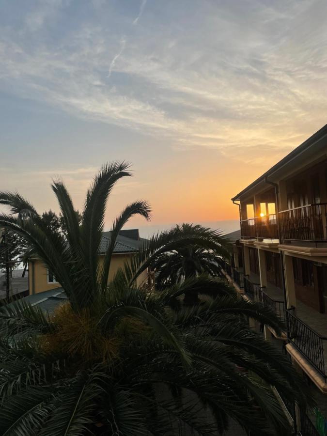 Kvariati Palma Hotel Buitenkant foto
