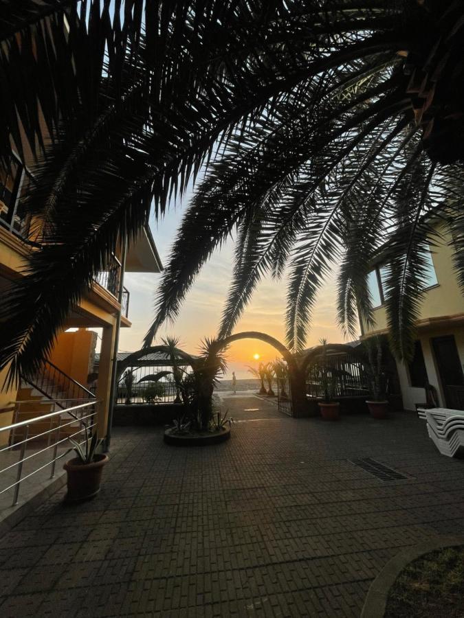 Kvariati Palma Hotel Buitenkant foto